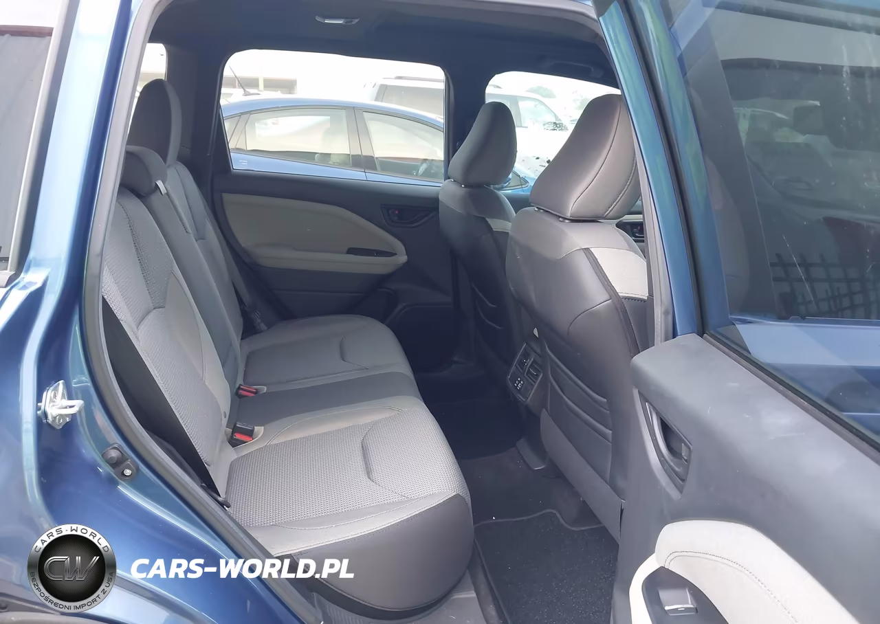 2026 Subaru Forester Premium VIN:4S4SLDD6XT3037044 - 8