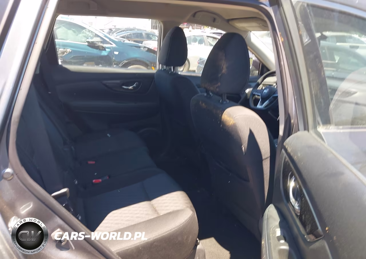 2018 Nissan Rogue S VIN:KNMAT2MT8JP578500 - 8