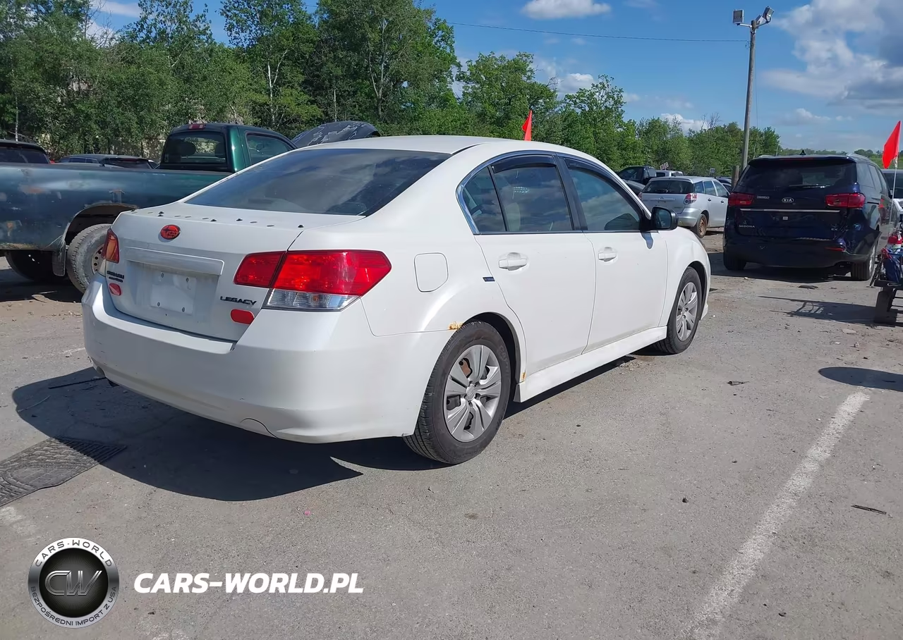 2011 Subaru Legacy 2.5I VIN:4S3BMBA63B3238048 - 4