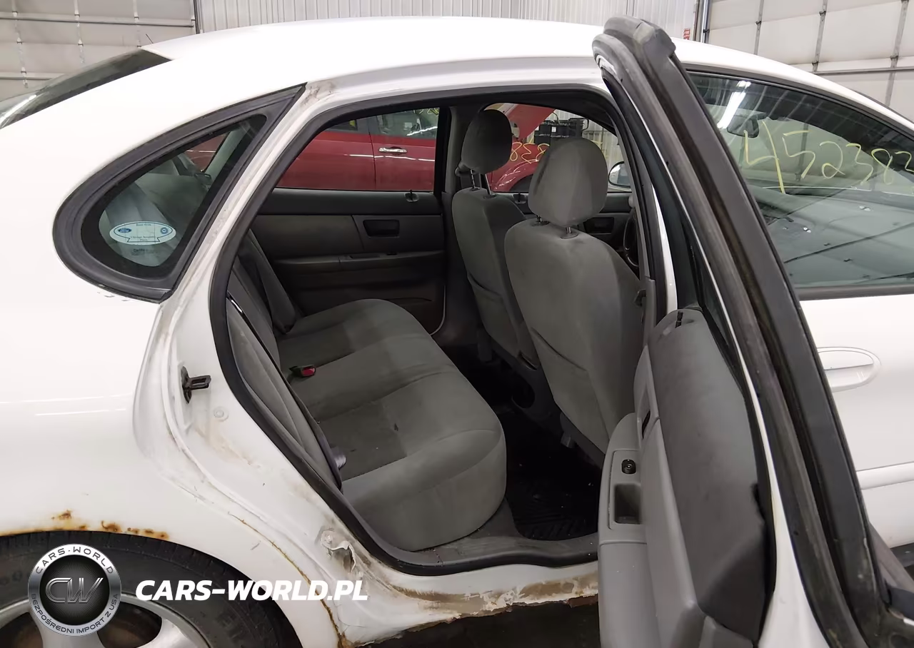 2003 Ford Taurus Ses VIN:1FAFP55U13G260858 - 8