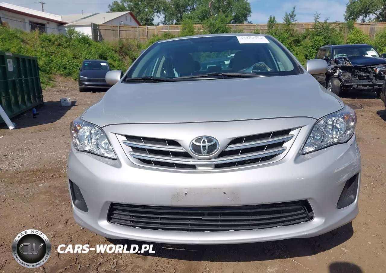 2013 Toyota Corolla Le VIN:2T1BU4EE6DC101077 - 12