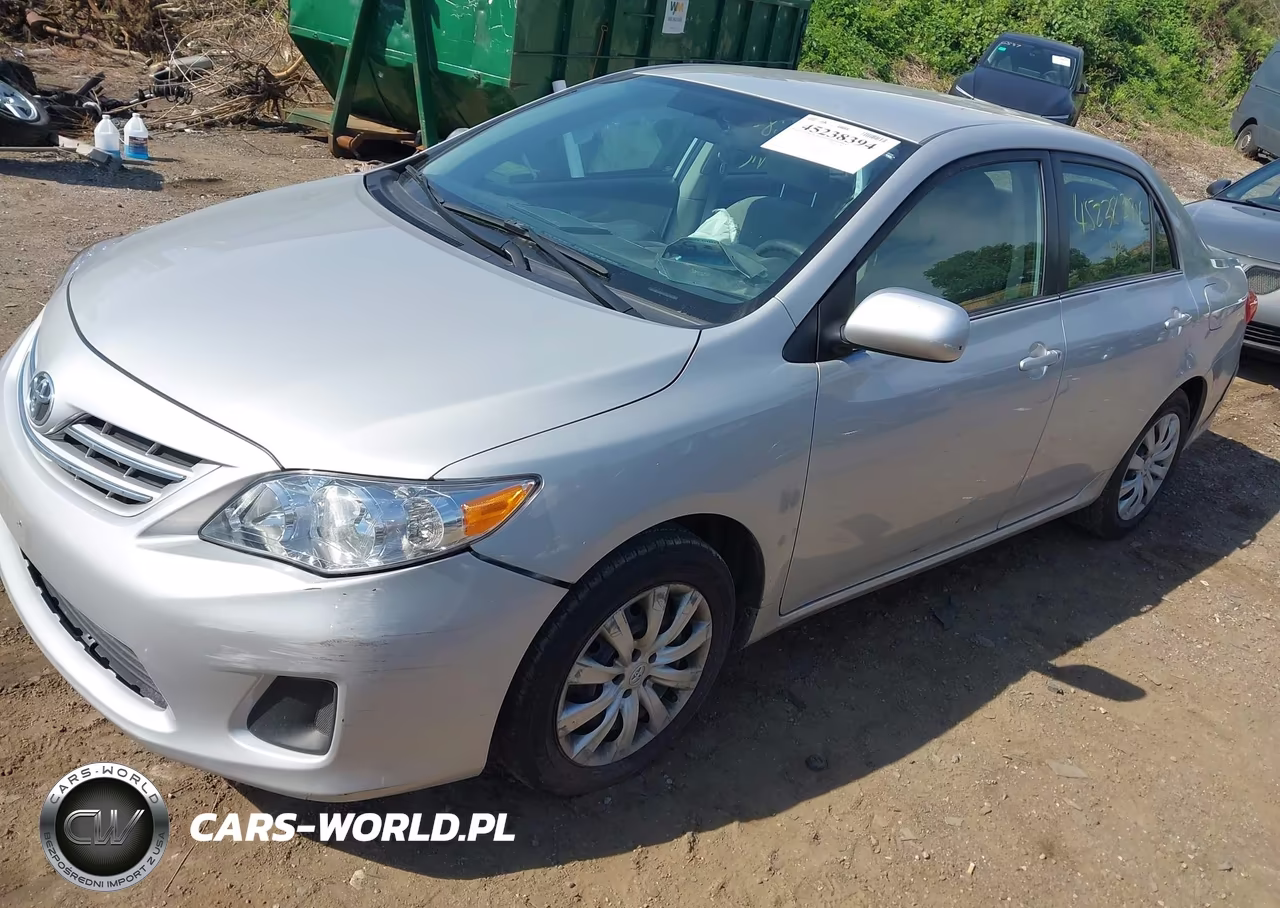 2013 Toyota Corolla Le VIN:2T1BU4EE6DC101077 - 2
