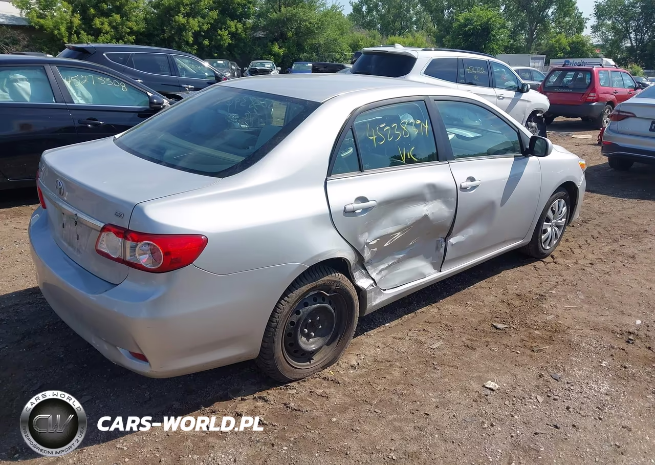 2013 Toyota Corolla Le VIN:2T1BU4EE6DC101077 - 4