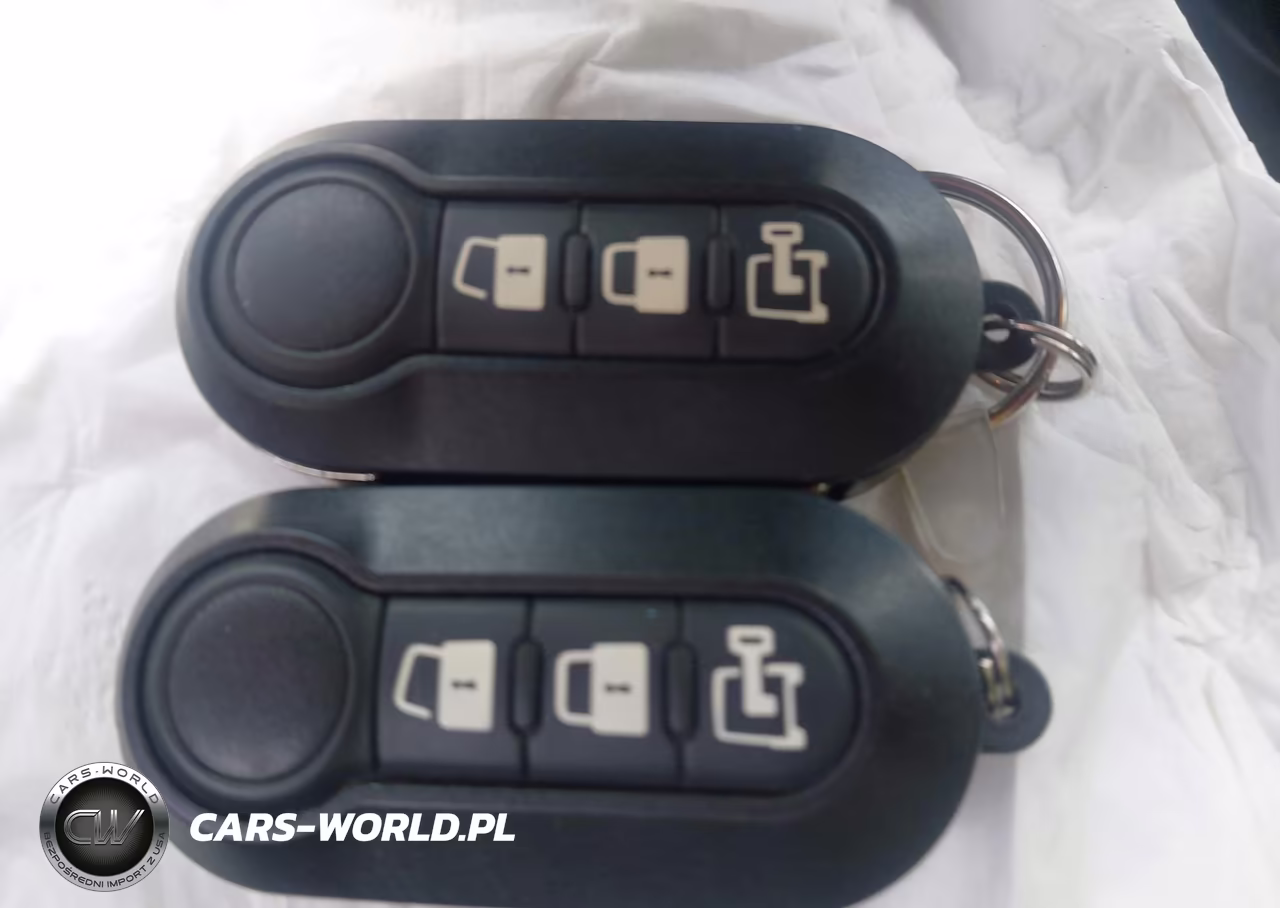 2021 Pleasure Way Lexor VIN:3C6URVJG8LE134032 - 11