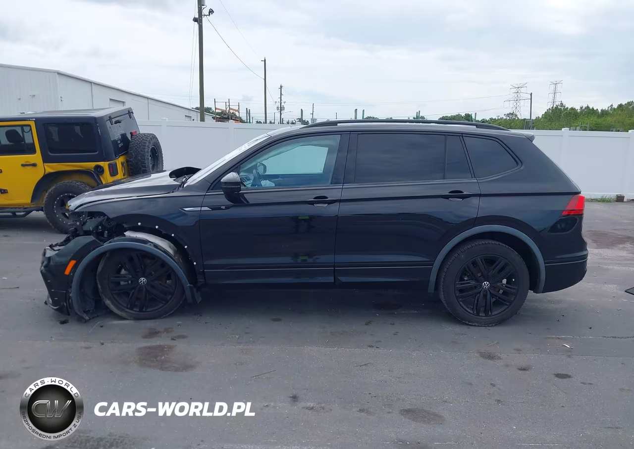 2022 Volkswagen Tiguan 2.0T Se R-Line Black VIN:3VVCB7AX2NM133750 - 14