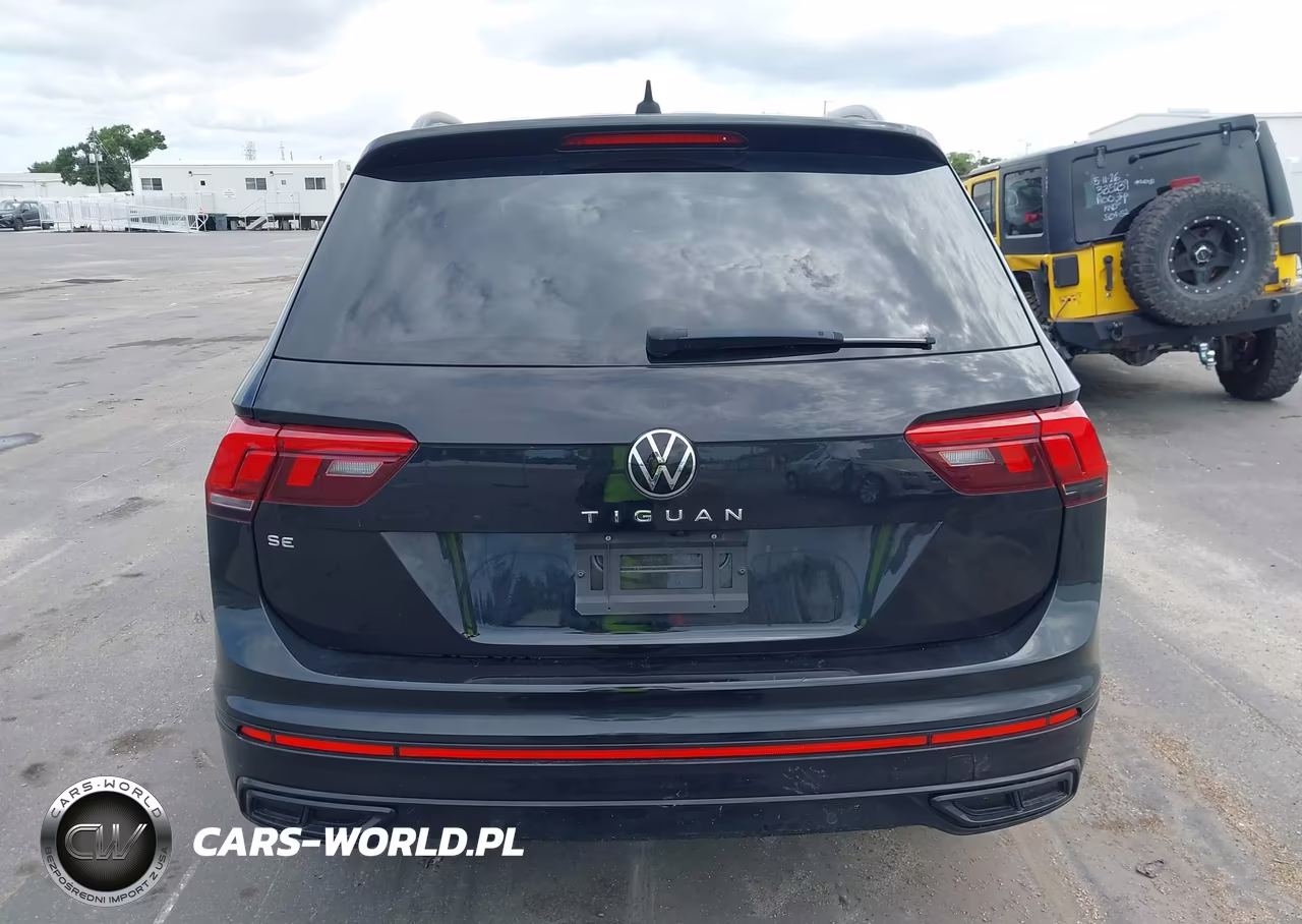 2022 Volkswagen Tiguan 2.0T Se R-Line Black VIN:3VVCB7AX2NM133750 - 16