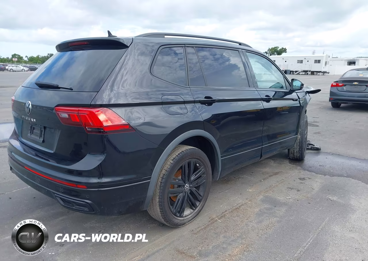 2022 Volkswagen Tiguan 2.0T Se R-Line Black VIN:3VVCB7AX2NM133750 - 4