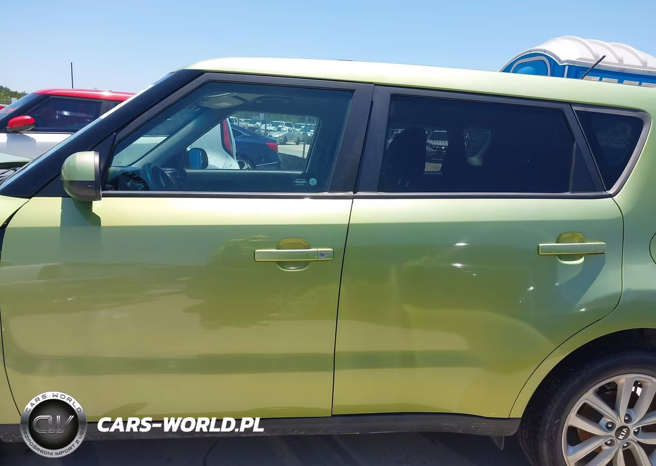 2018 Kia Soul + VIN:KNDJP3A5XJ7892424 - 15