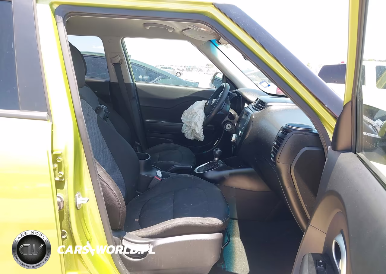 2018 Kia Soul + VIN:KNDJP3A5XJ7892424 - 5
