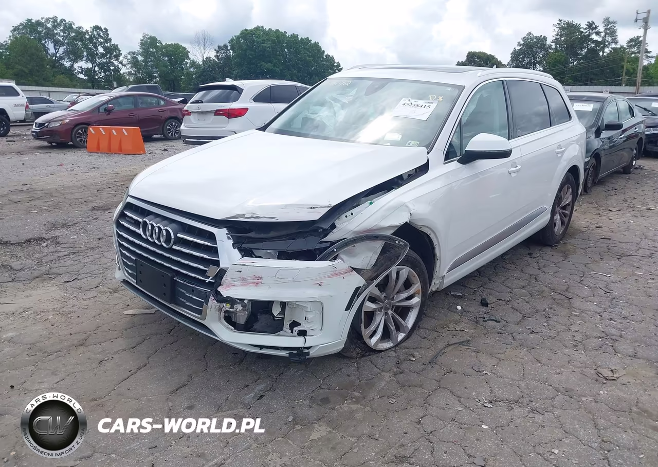 2018 Audi Q7 3.0T Premium VIN:WA1LAAF72JD032960 - 2