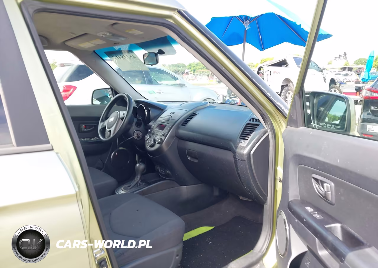 2011 Kia Soul + VIN:KNDJT2A21B7275071 - 5