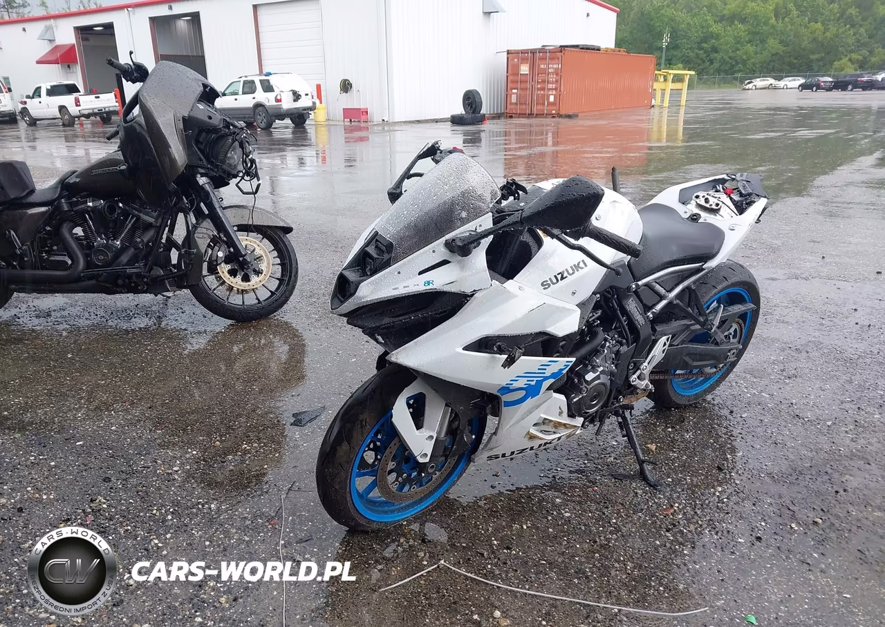2026 Suzuki Gsx800 F VIN:JS1EM13BXT7100500 - 2