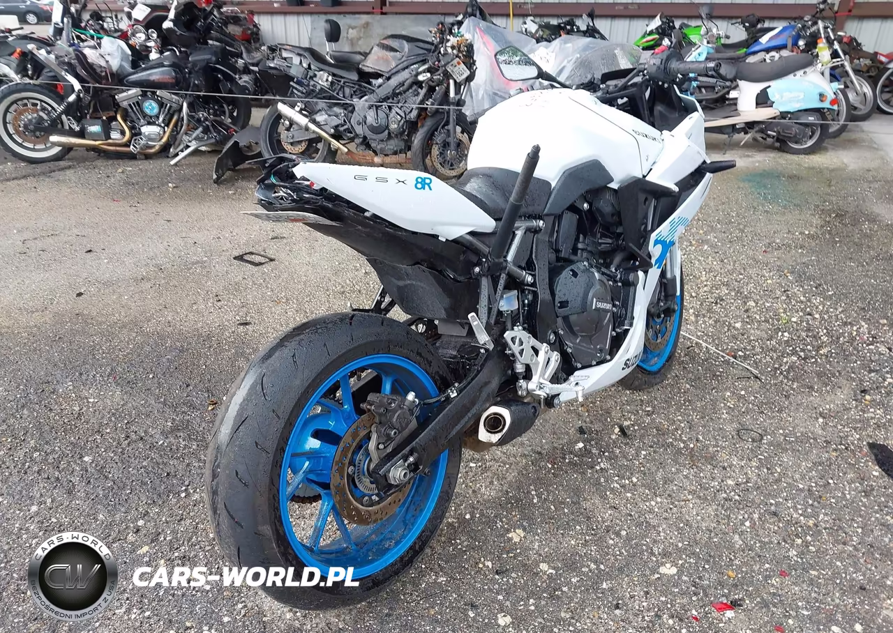2026 Suzuki Gsx800 F VIN:JS1EM13BXT7100500 - 4