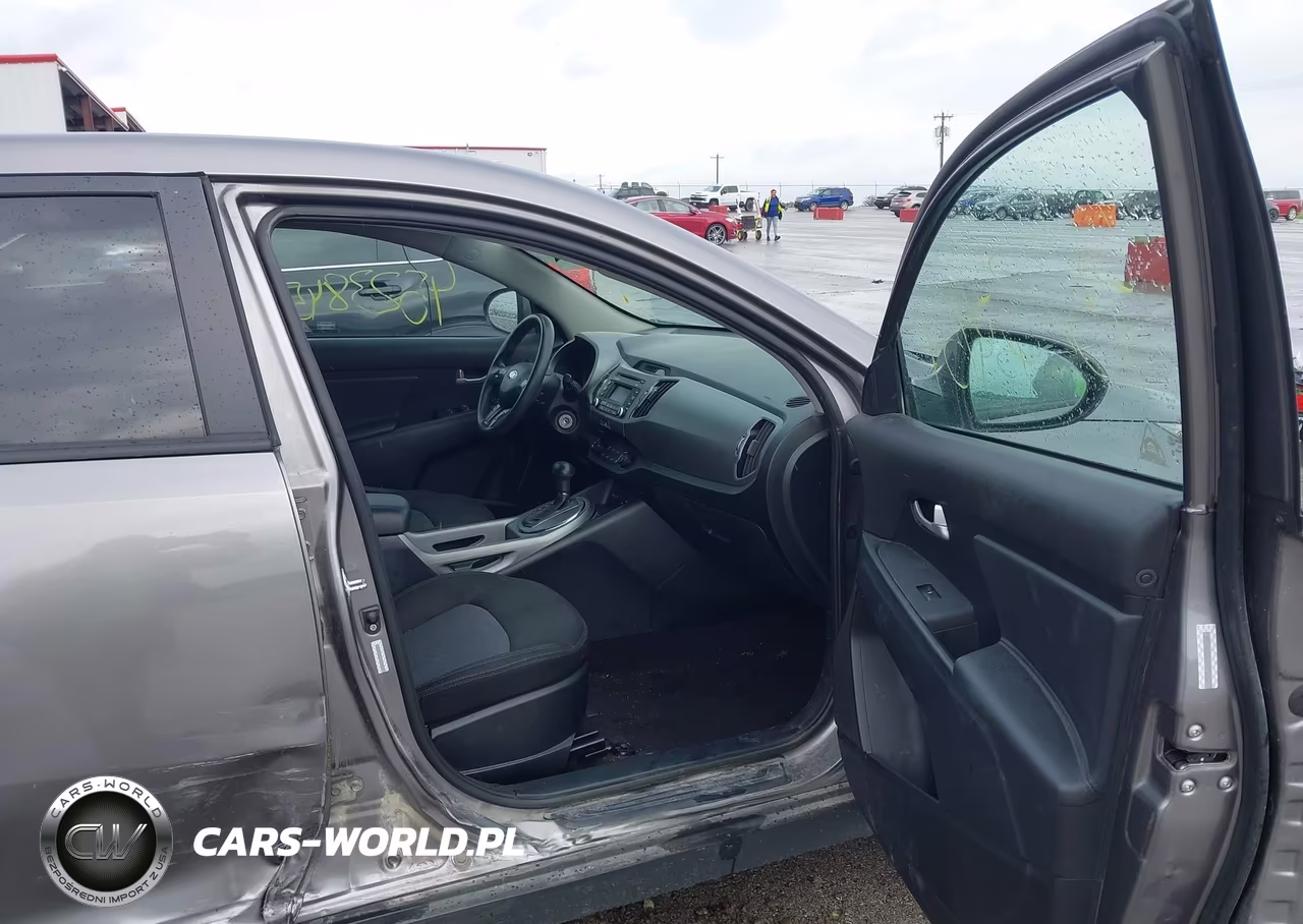 2015 Kia Sportage Lx VIN:KNDPB3AC1F7756181 - 5