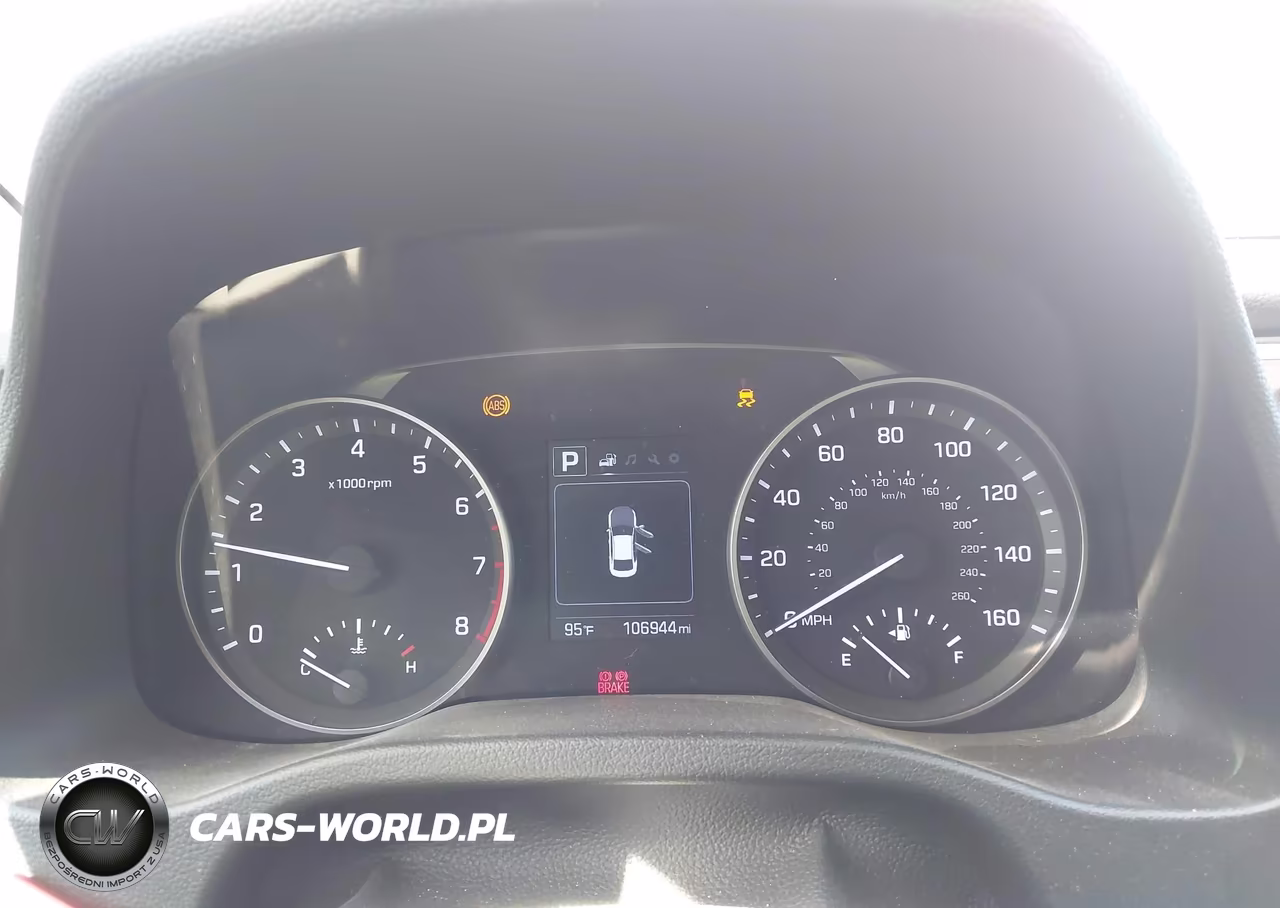 2018 Hyundai Elantra Sel VIN:5NPD84LFXJH347731 - 7