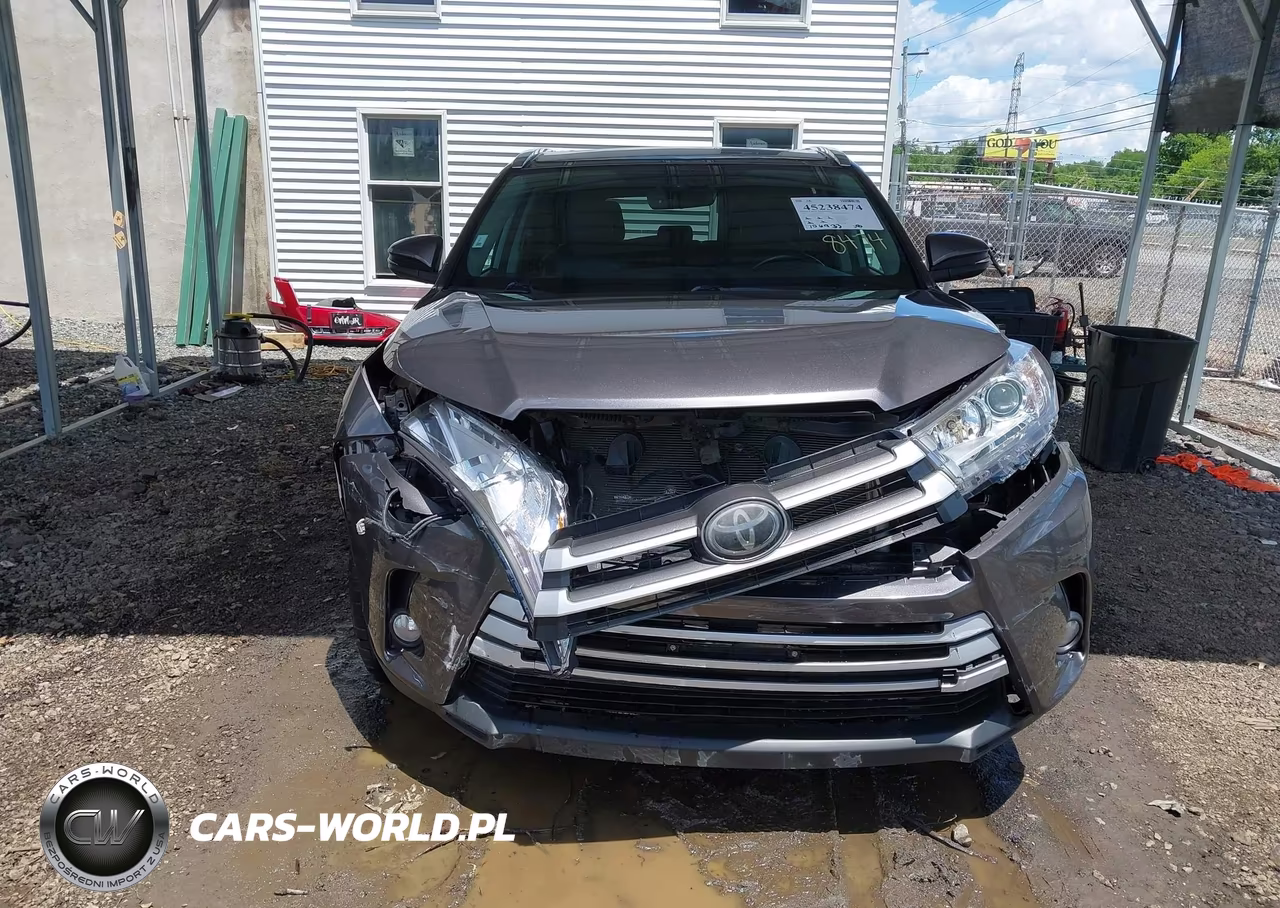 2018 Toyota Highlander Xle VIN:5TDJZRFH8JS542313 - 12