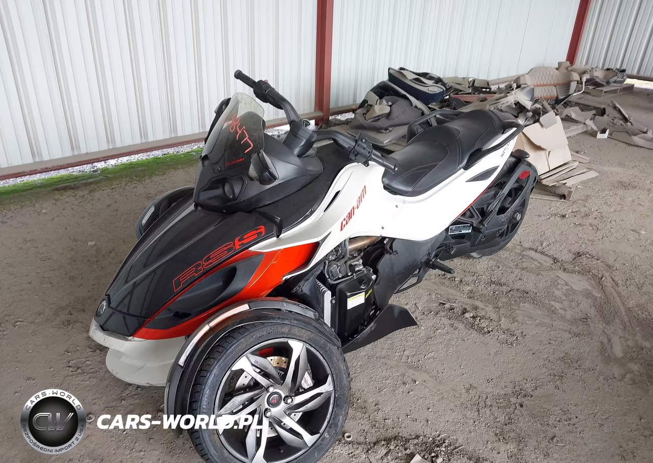 2015 Can-Am Spyder Roadster Rs-Rs-S-Rs-S Spec Series VIN:2BXNABC48FV000668 - 2