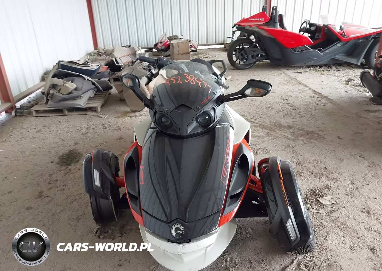 2015 Can-Am Spyder Roadster Rs-Rs-S-Rs-S Spec Series VIN:2BXNABC48FV000668 - 5