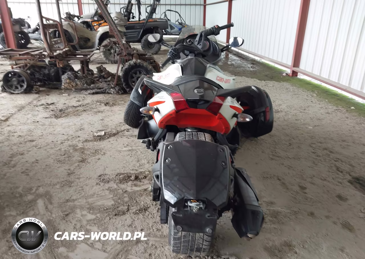 2015 Can-Am Spyder Roadster Rs-Rs-S-Rs-S Spec Series VIN:2BXNABC48FV000668 - 6