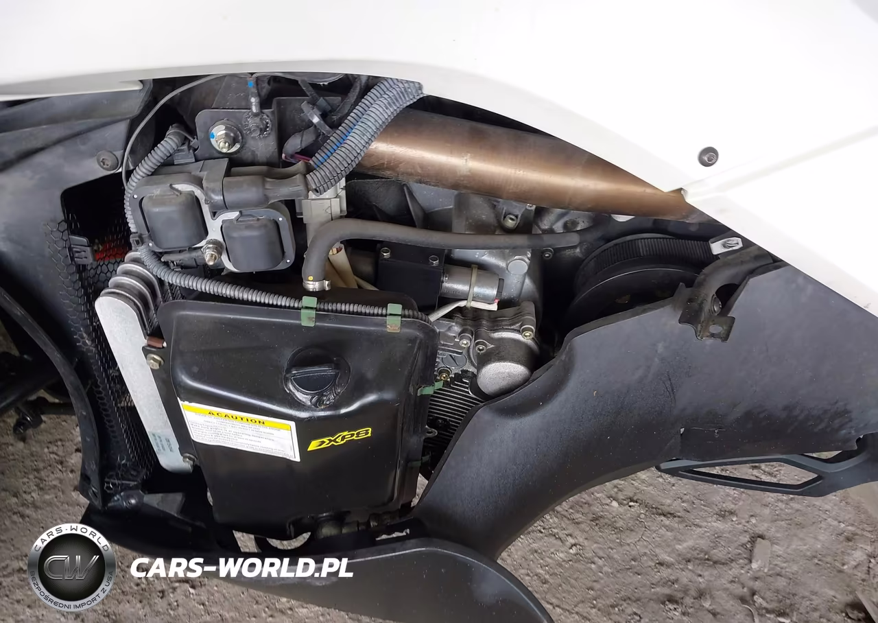 2015 Can-Am Spyder Roadster Rs-Rs-S-Rs-S Spec Series VIN:2BXNABC48FV000668 - 9