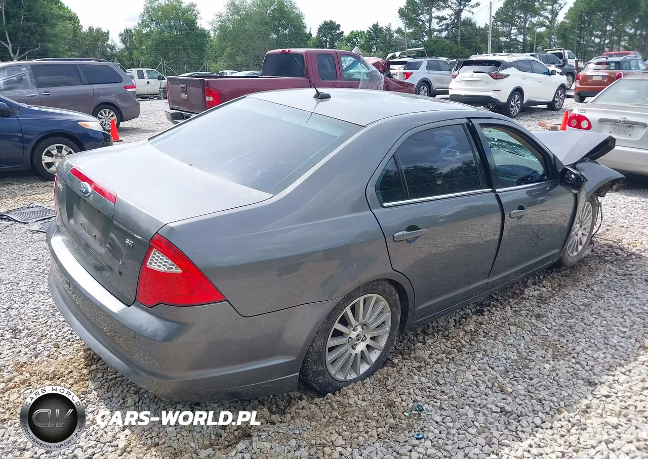 2011 Ford Fusion Se VIN:3FAHP0HAXBR281695 - 4