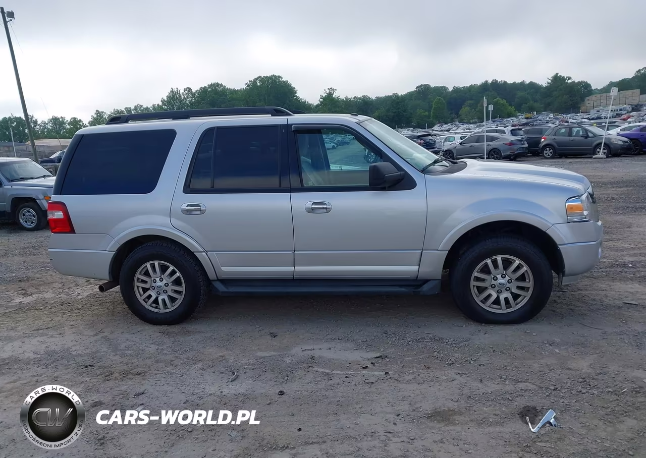 2013 Ford Expedition Xlt VIN:1FMJU1H51DEF11378 - 13