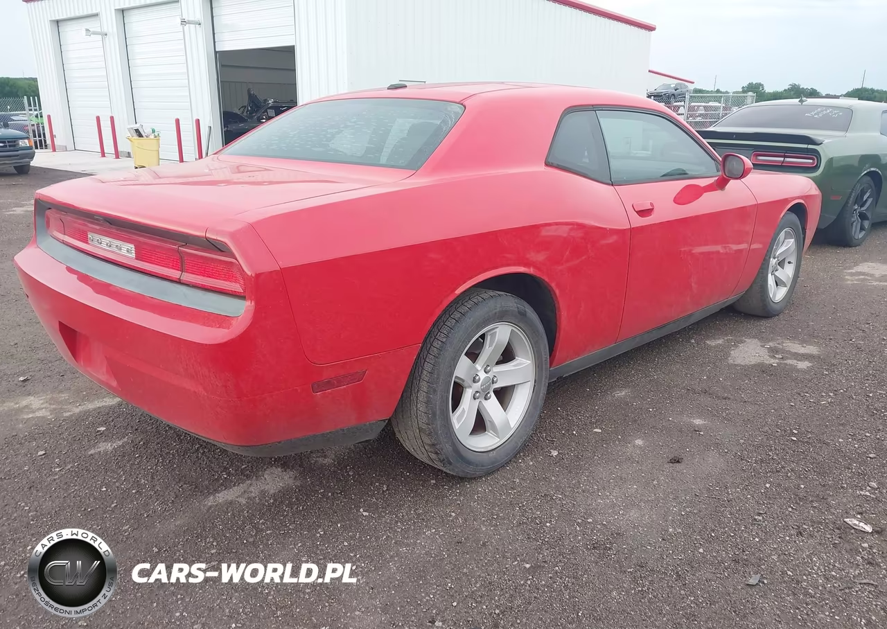 2014 Dodge Challenger Sxt VIN:2C3CDYAG0EH286001 - 4