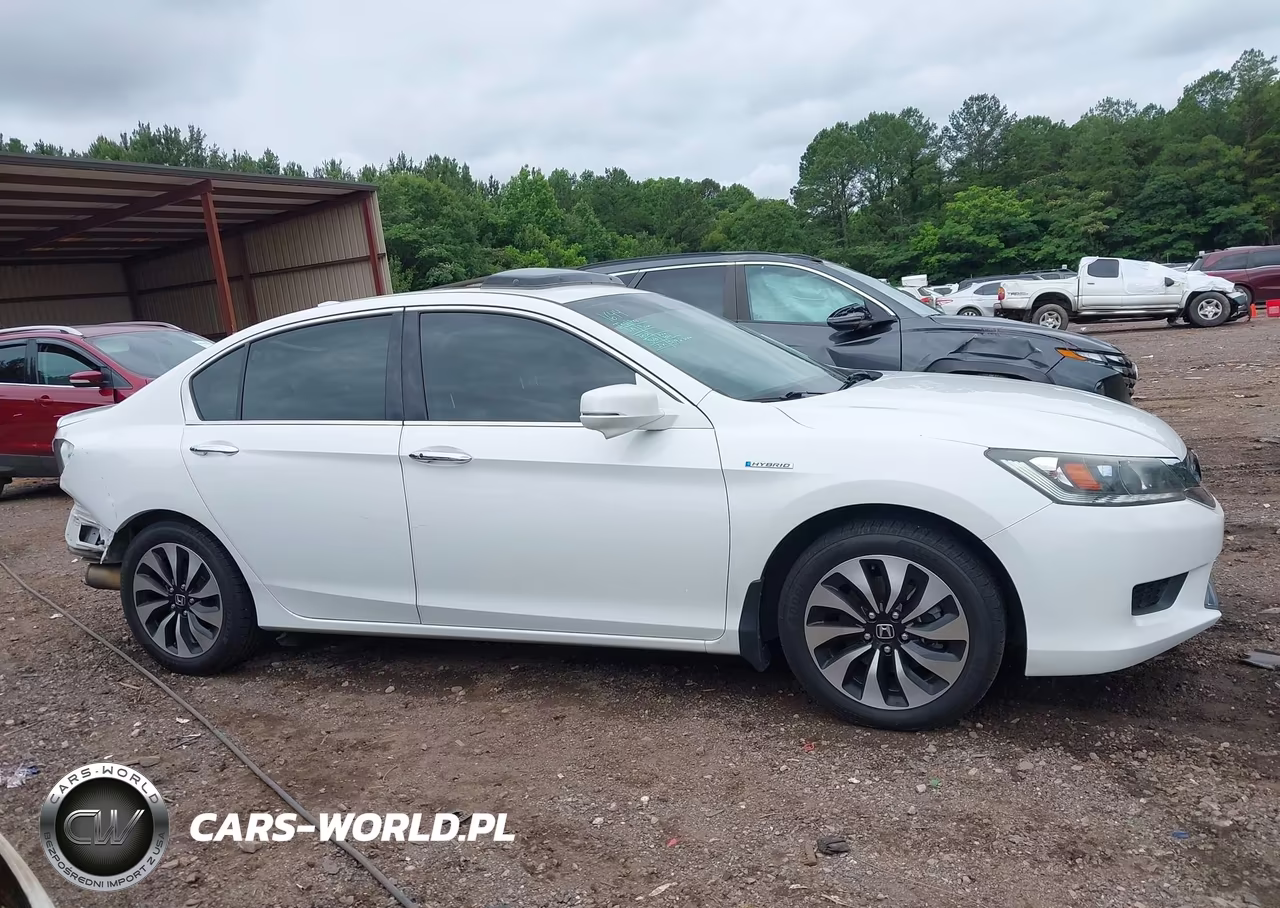 2015 Honda Accord Hybrid Ex-L VIN:1HGCR6F55FA011282 - 14