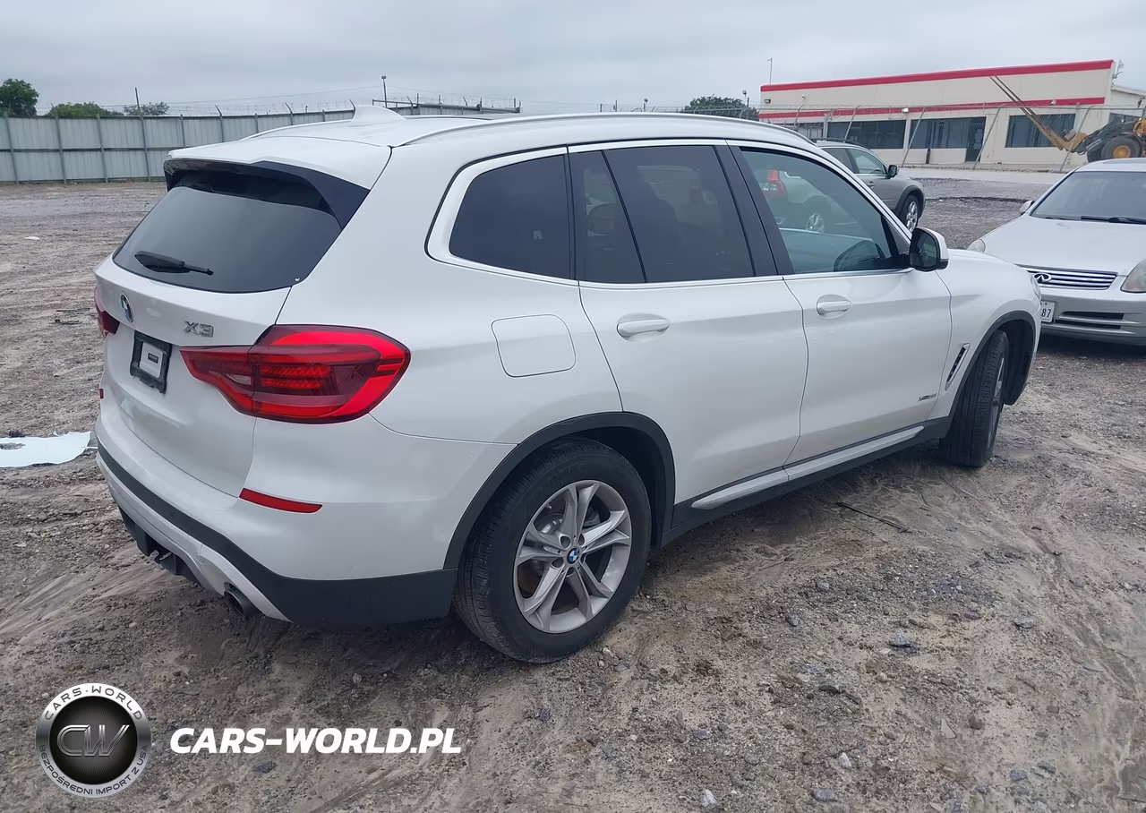 2018 BMW X3 xDrive30I VIN:5UXTR9C58JLD65882 - 4