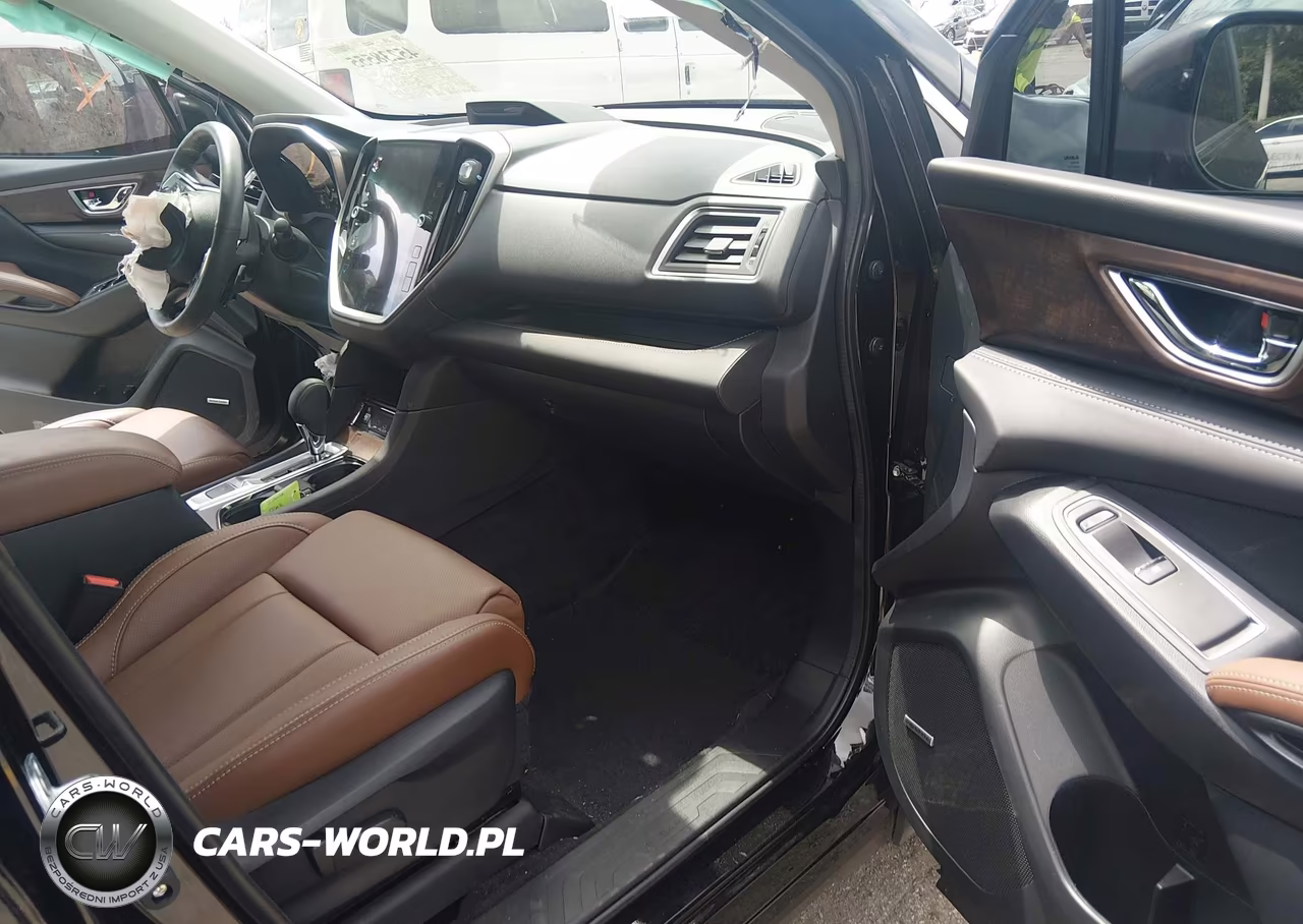 2024 Subaru Ascent Touring 7-Passenger VIN:4S4WMAWD4R3415540 - 5