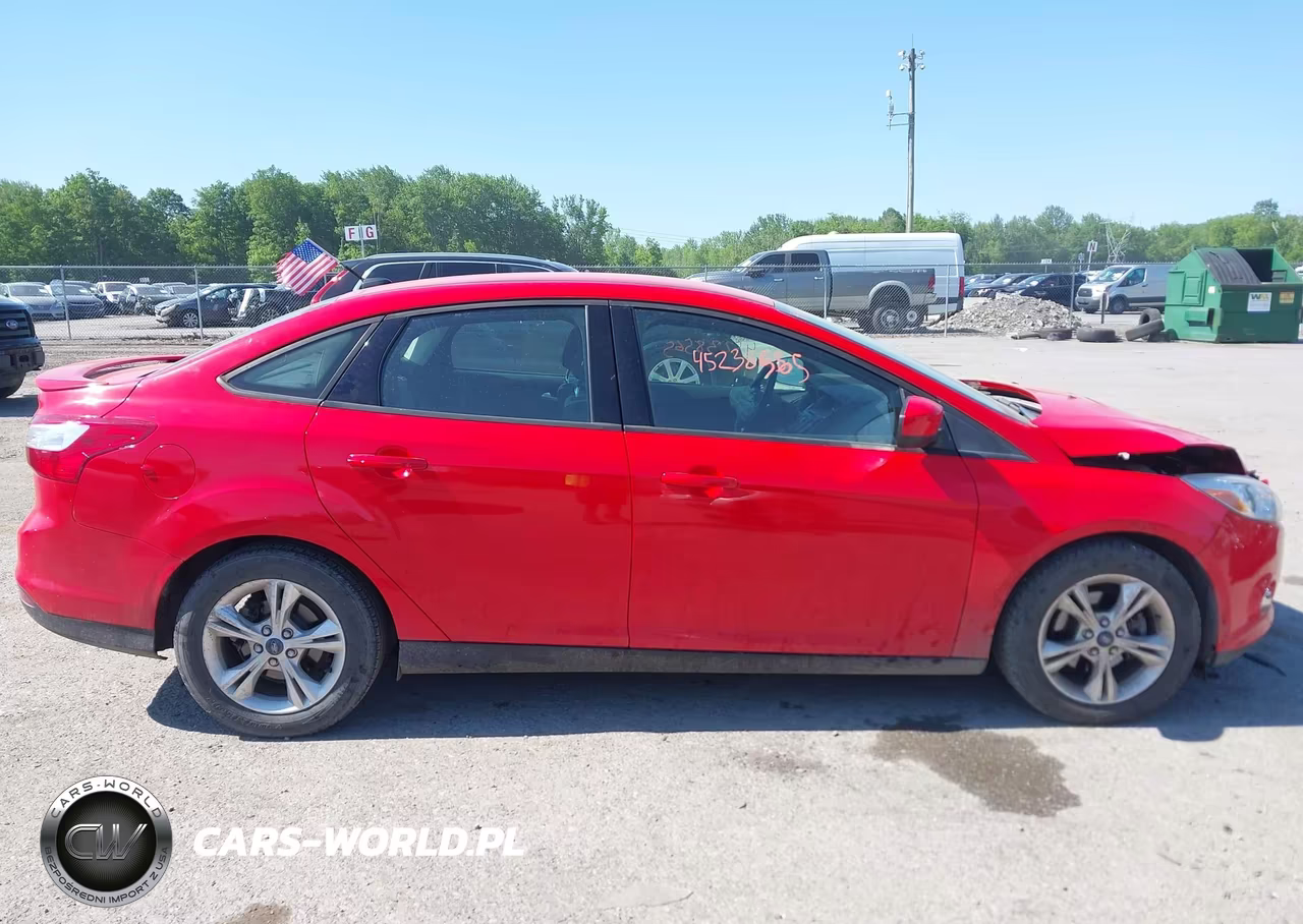2012 Ford Focus Se VIN:1FAHP3F24CL336123 - 13