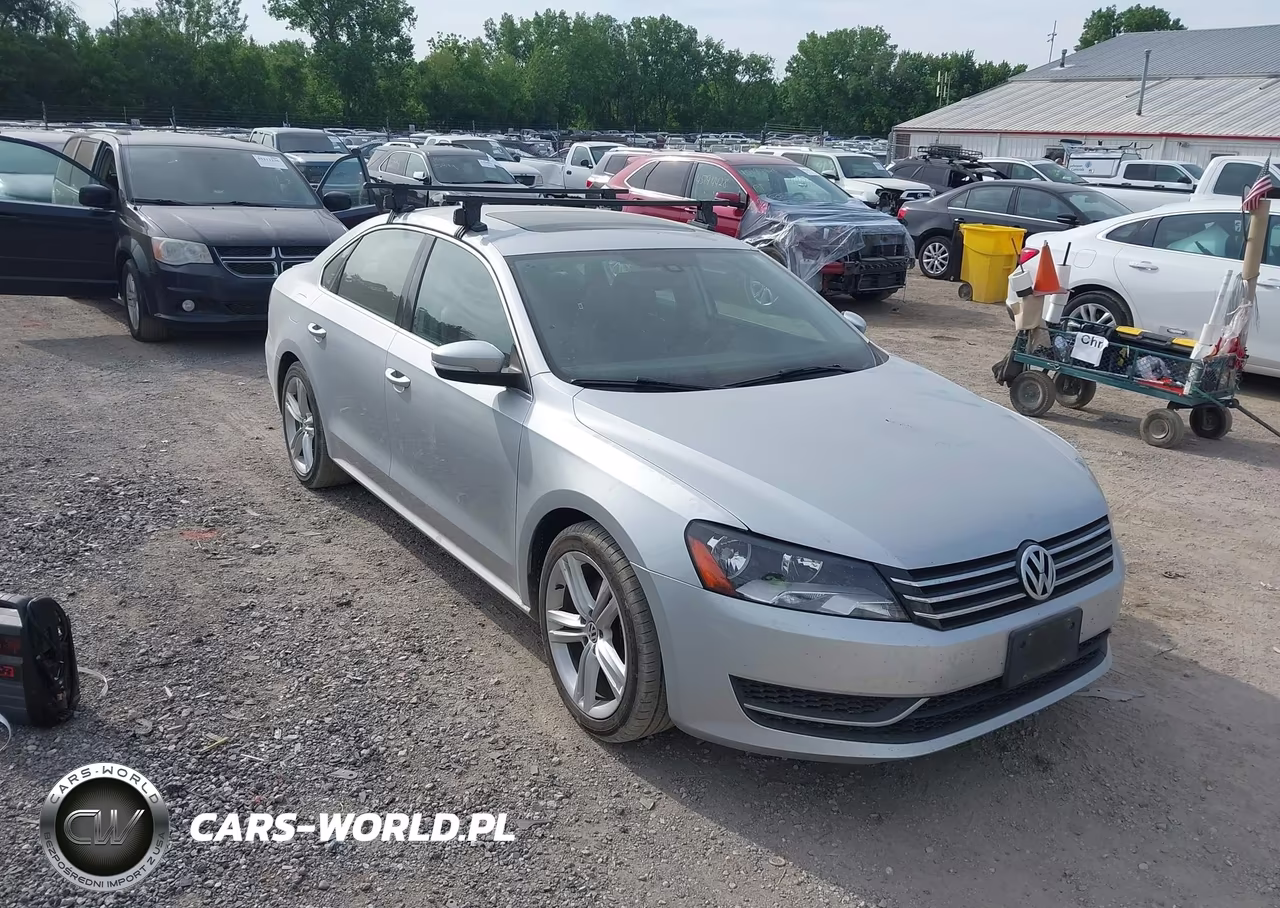 2014 Volkswagen Passat 1.8T Se – zdjęcie 1 z 12