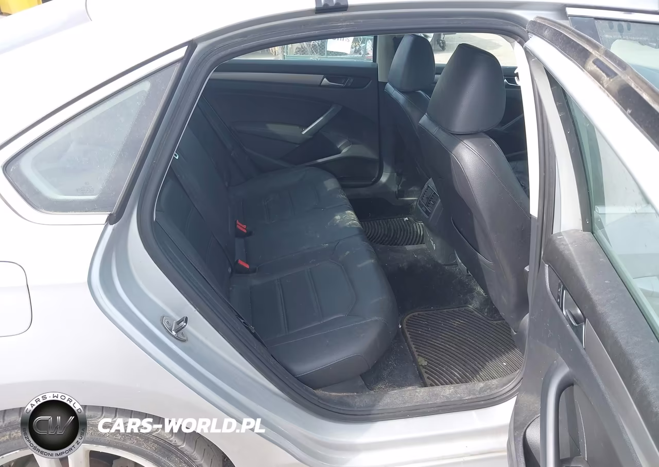 2014 Volkswagen Passat 1.8T Se VIN:1VWBS7A30EC116001 - 8
