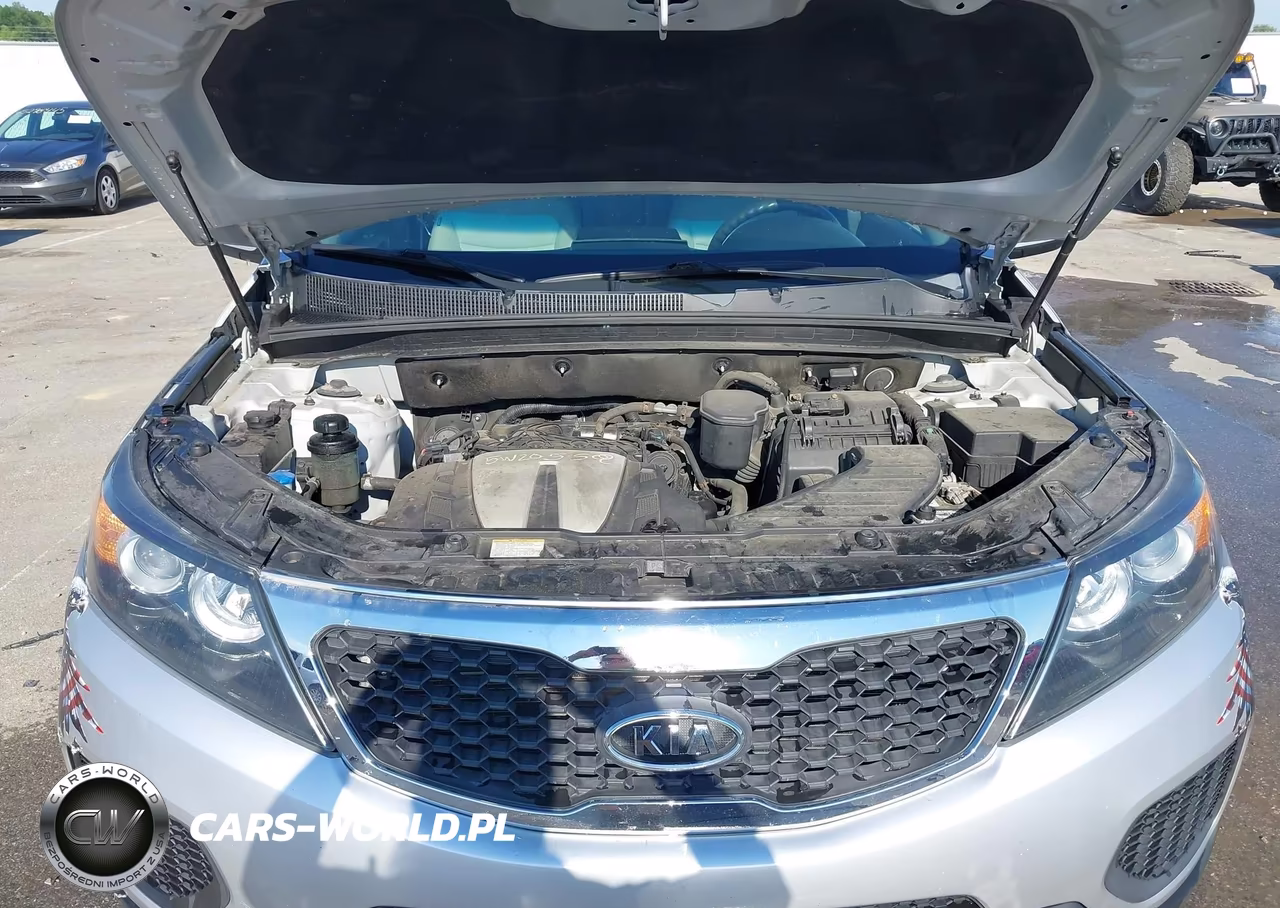2012 Kia Sorento Lx V6 VIN:5XYKTDA26CG287186 - 10
