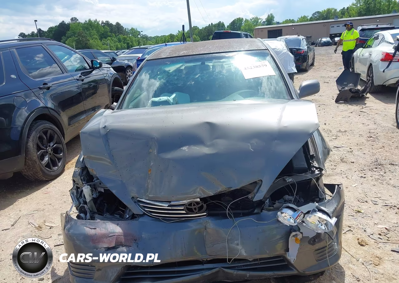 2006 Toyota Camry Le VIN:4T1BE32K26U738499 - 12