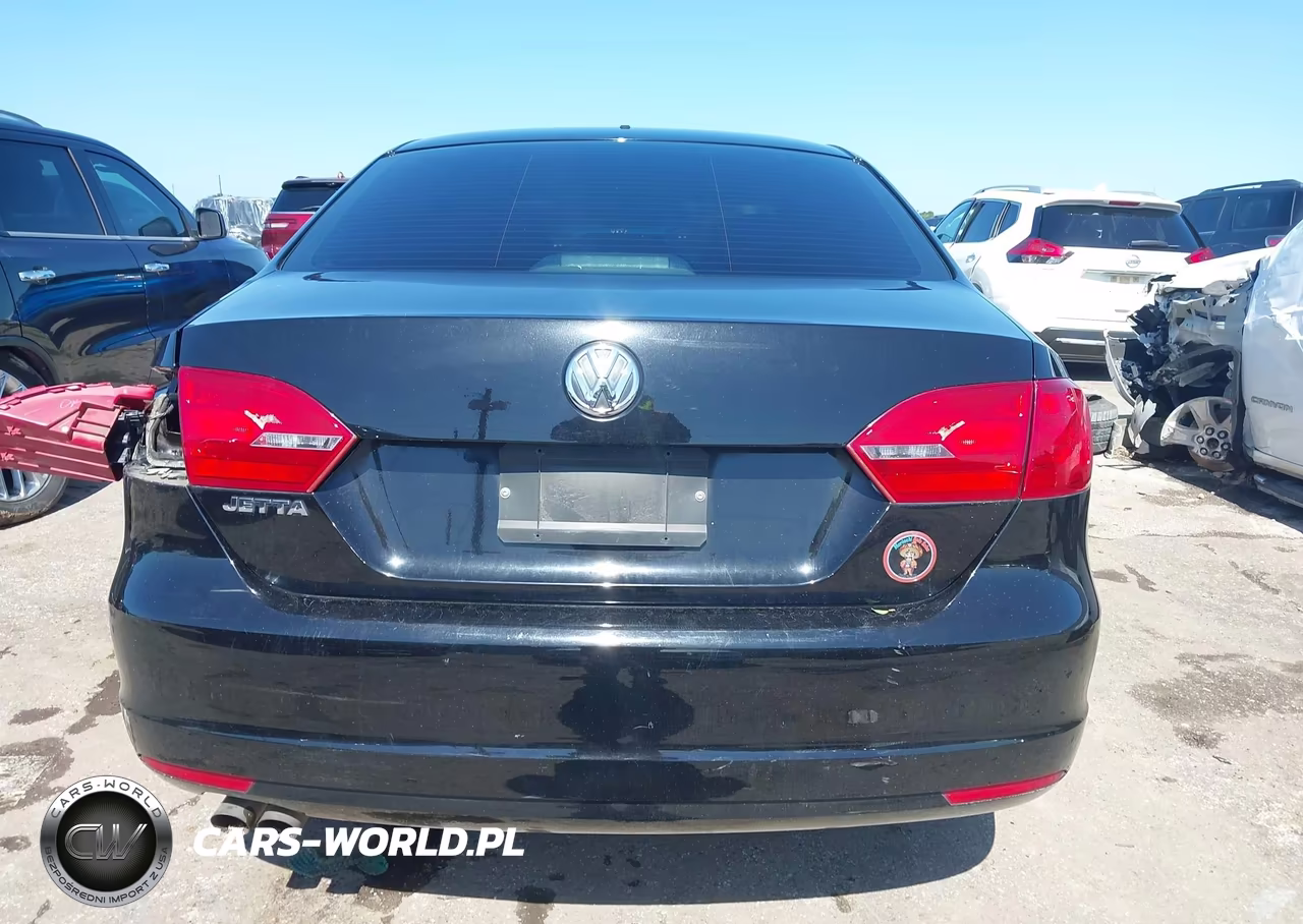 2014 Volkswagen Jetta 2.0L S VIN:3VW2K7AJ3EM398700 - 16