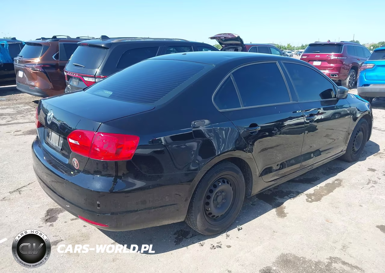 2014 Volkswagen Jetta 2.0L S VIN:3VW2K7AJ3EM398700 - 4