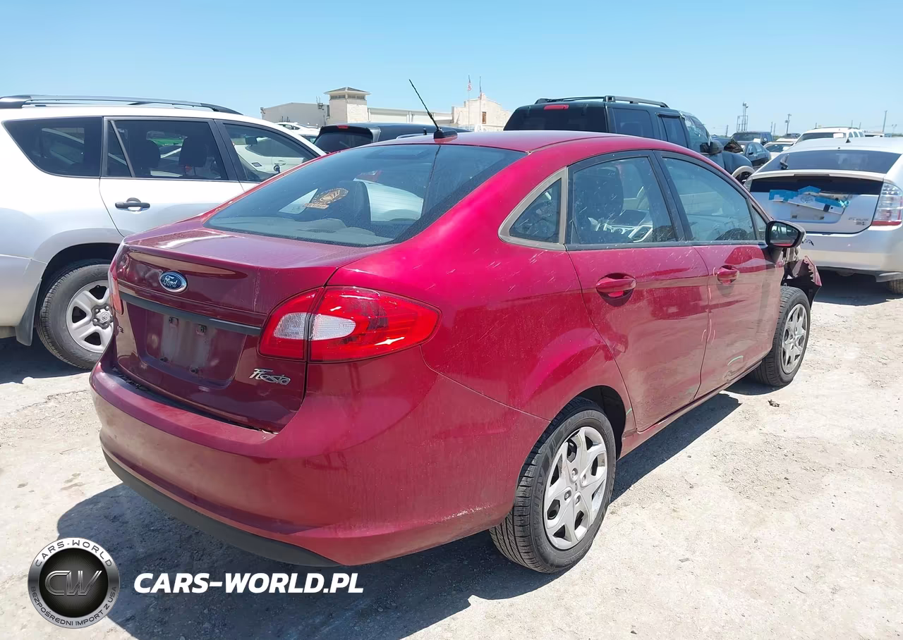 2013 Ford Fiesta Se VIN:3FADP4BJ5DM227381 - 4
