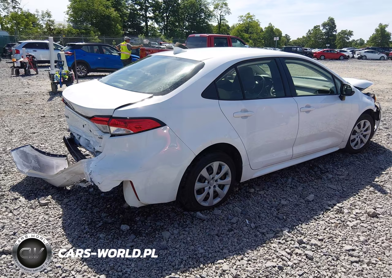 2021 Toyota Corolla Le VIN:JTDEPMAEXMJ188500 - 4
