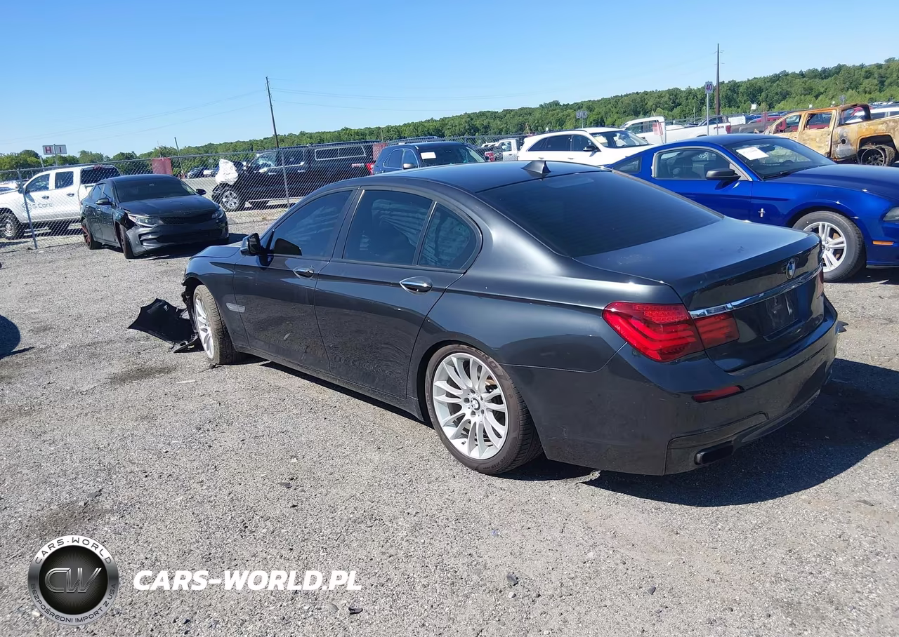 2013 BMW 750I VIN:WBAYA8C50DC996553 - 3