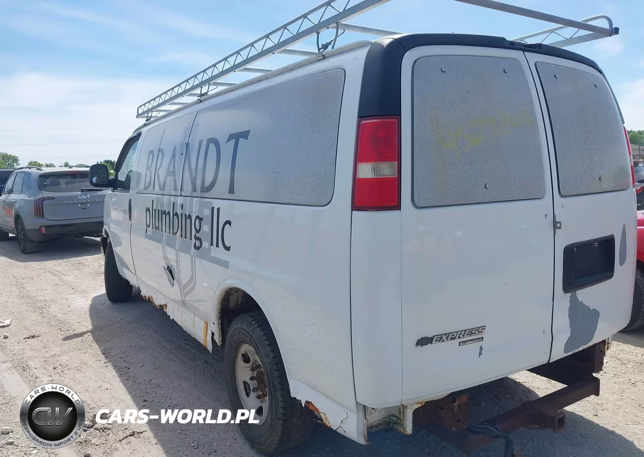 2007 Chevrolet Express Ls VIN:1GAHG39U771153154 - 3