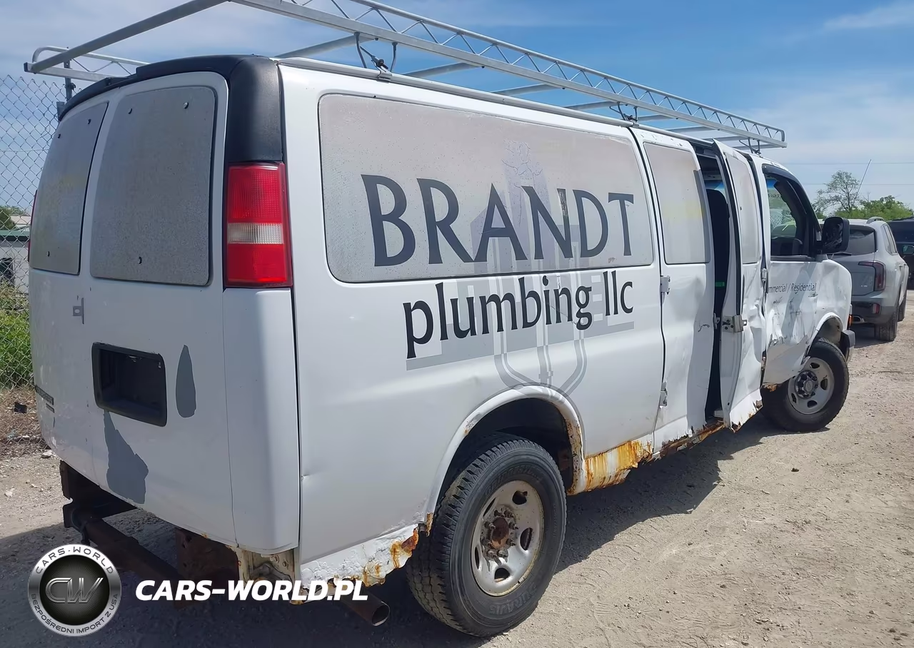 2007 Chevrolet Express Ls VIN:1GAHG39U771153154 - 4