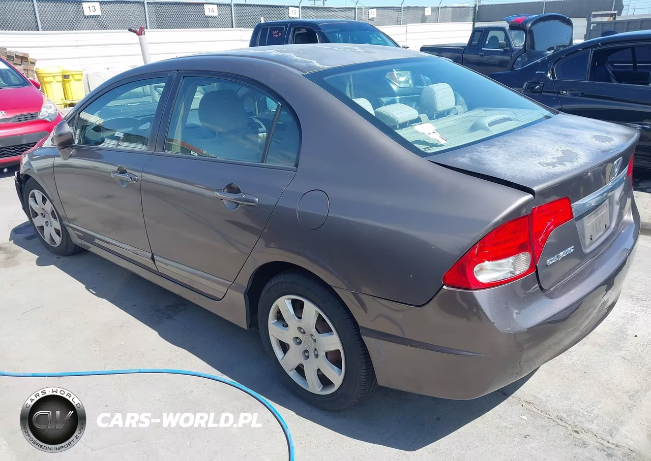 2010 Honda Civic Lx VIN:2HGFA1F50AH584057 - 3