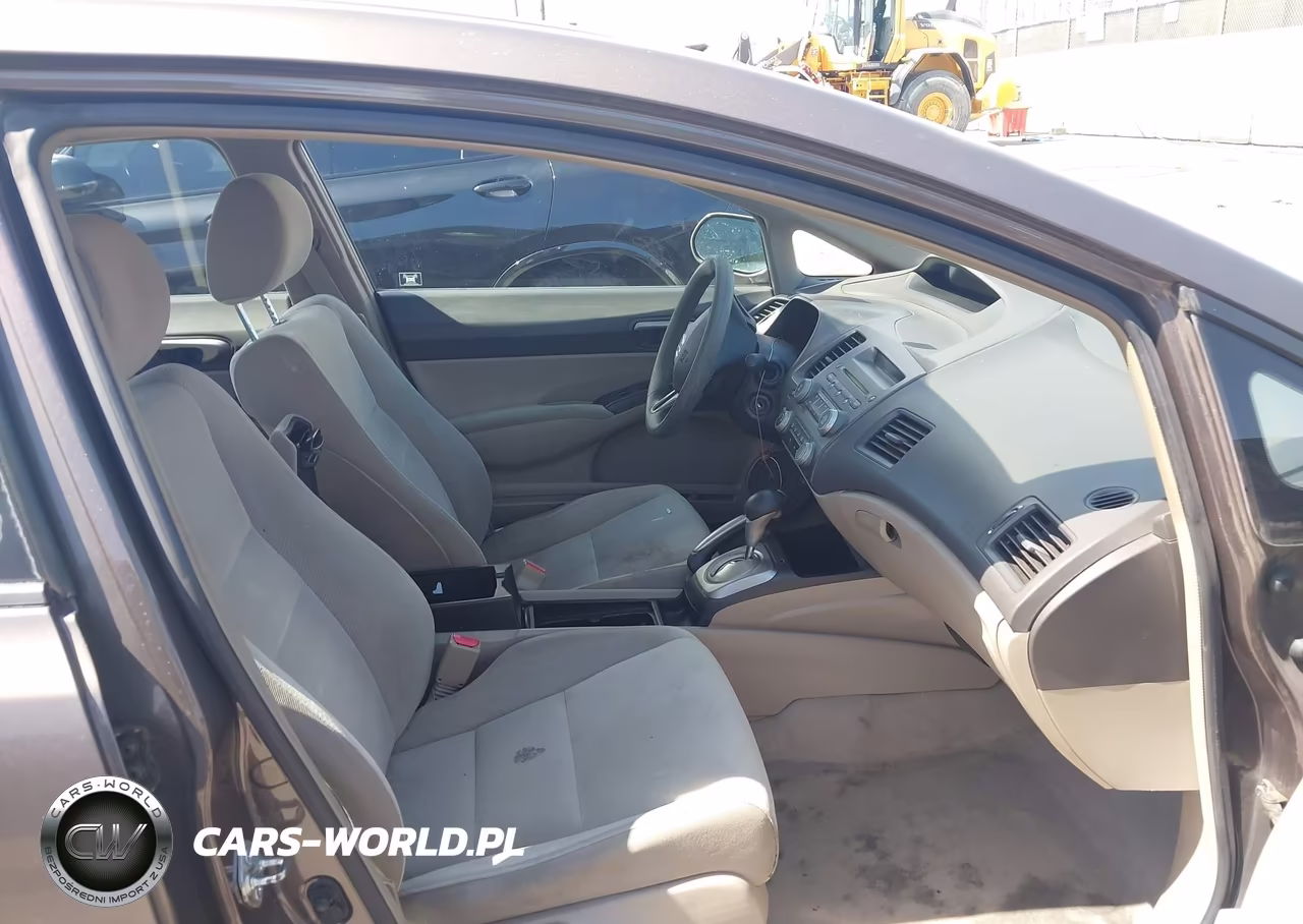 2010 Honda Civic Lx VIN:2HGFA1F50AH584057 - 5