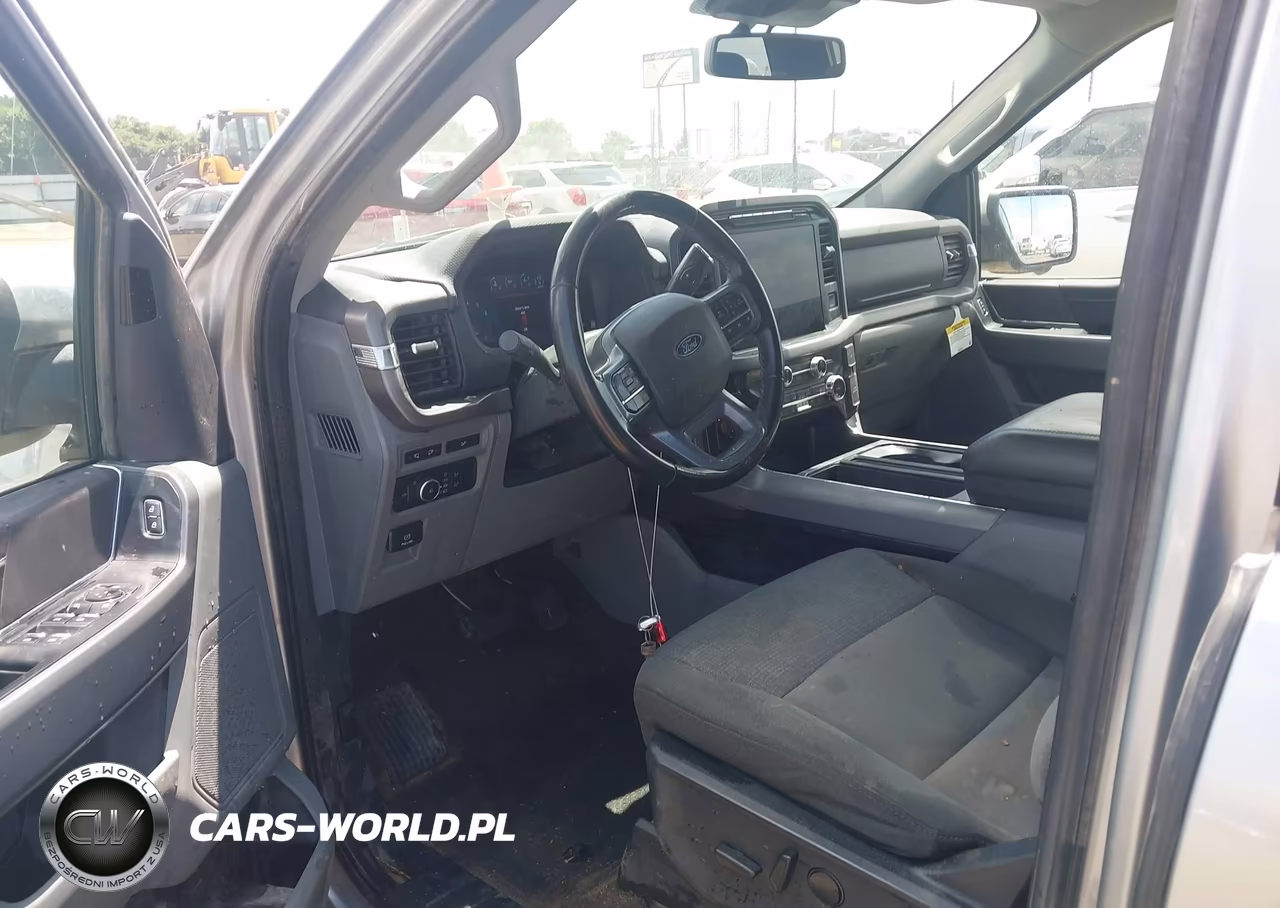 2024 Ford F-150 Xlt VIN:1FTFW3L56RFB23572 - 18