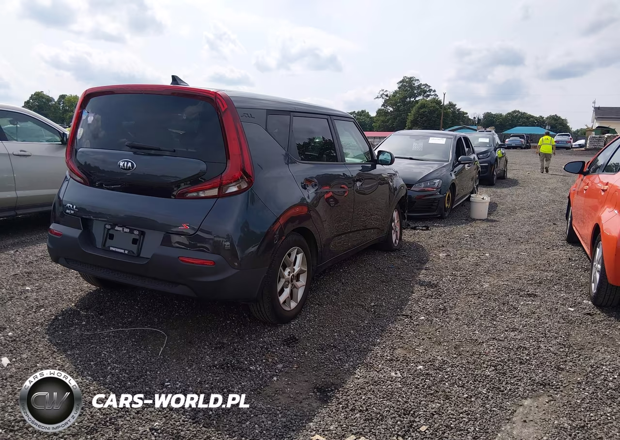 2021 Kia Soul S VIN:KNDJ23AU7M7767293 - 4
