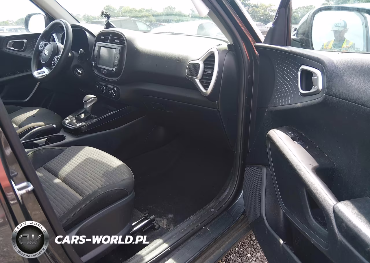 2021 Kia Soul S VIN:KNDJ23AU7M7767293 - 5