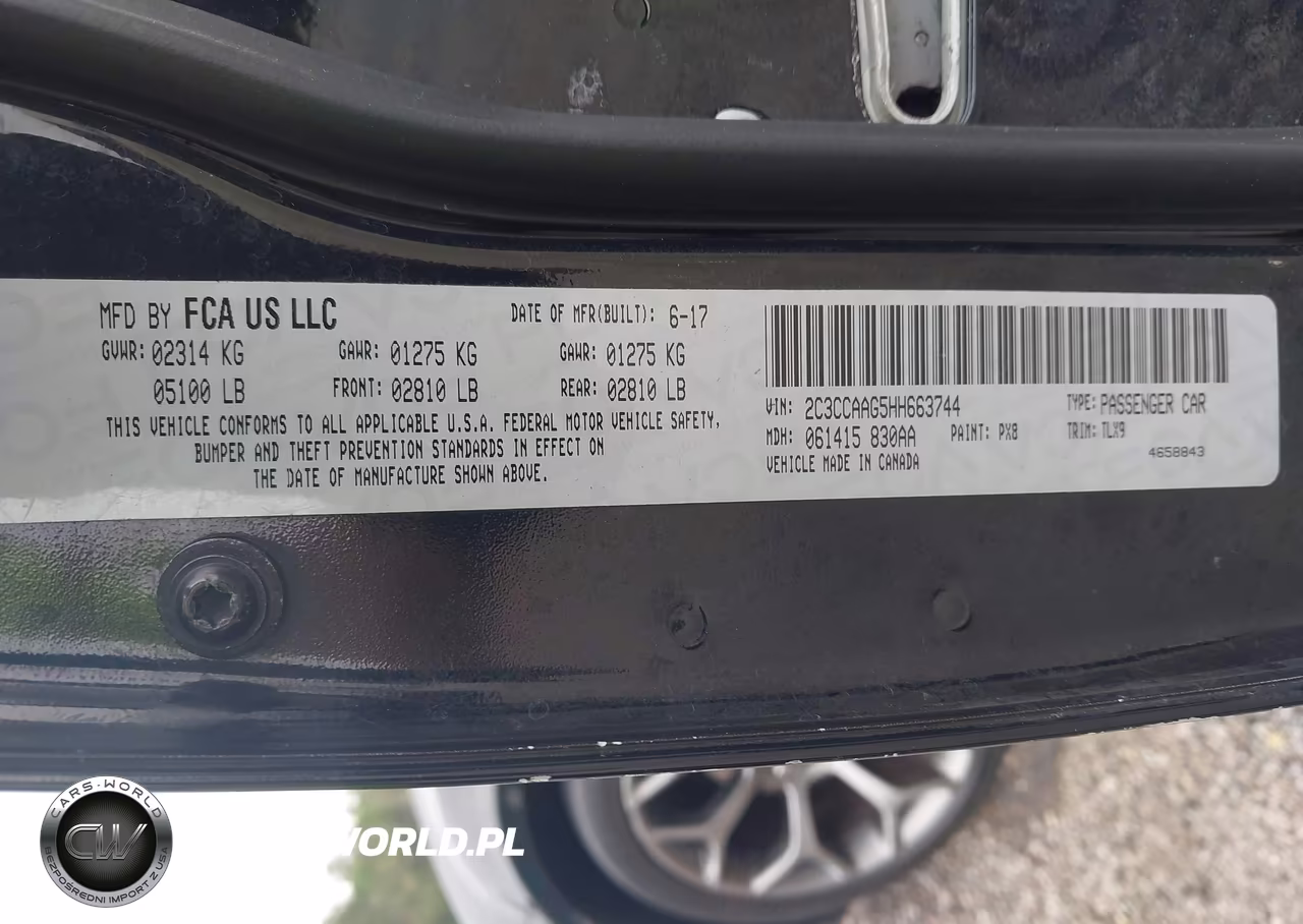 2017 Chrysler 300 Limited VIN:2C3CCAAG5HH663744 - 9