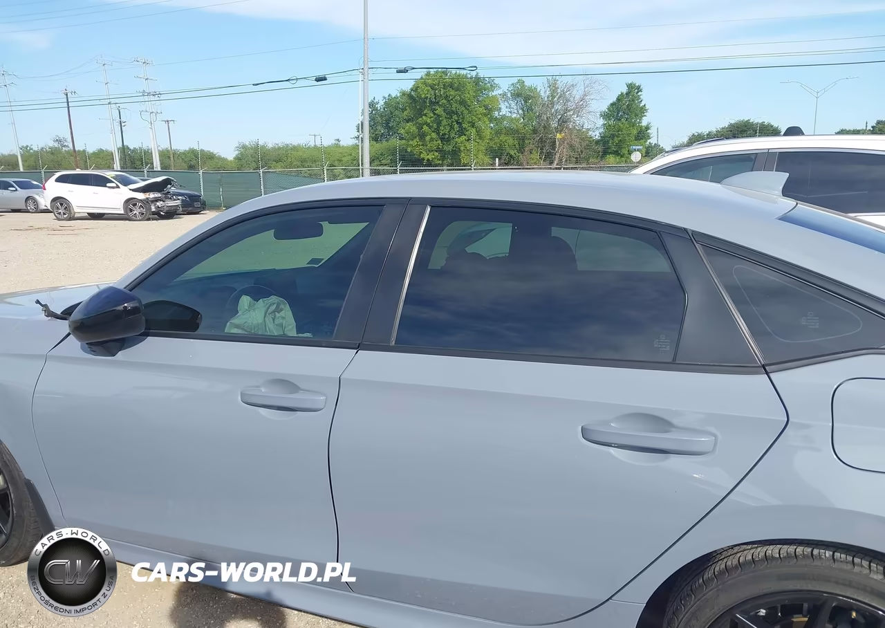 2024 Honda Civic Sport VIN:2HGFE2F5XRH525152 - 15