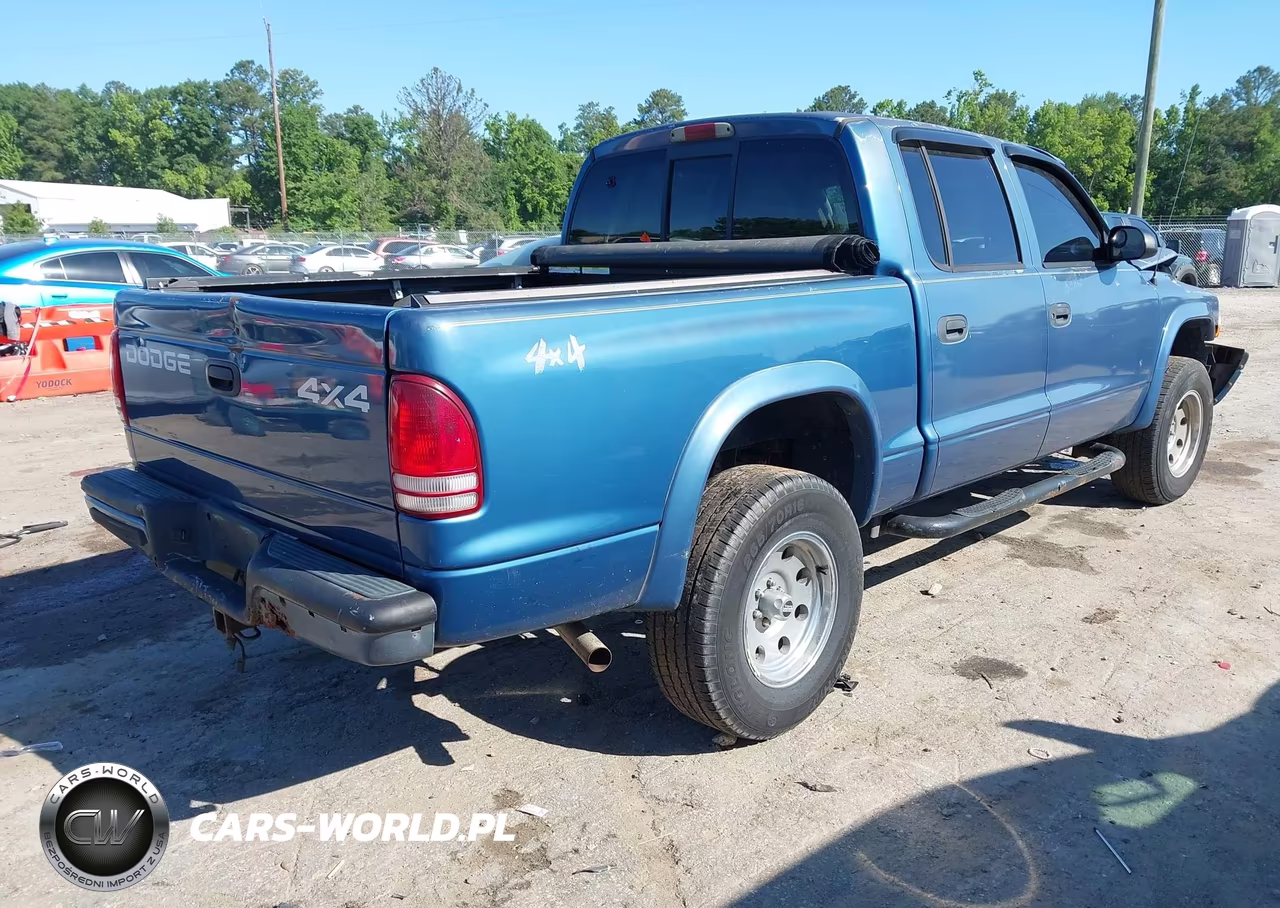 2002 Dodge Dakota Sport VIN:1B7HG38X62S621509 - 4